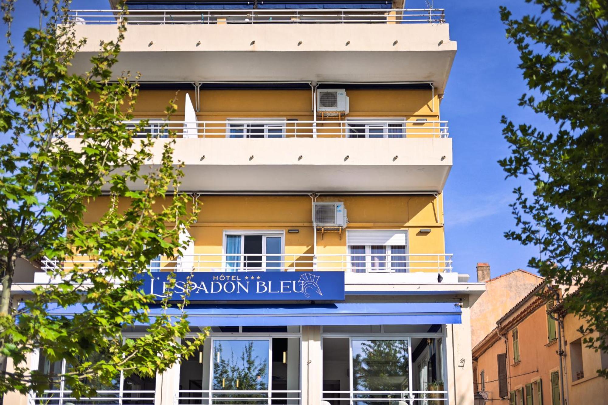 Hotel Espadon Bleu Le Lavandou Dış mekan fotoğraf