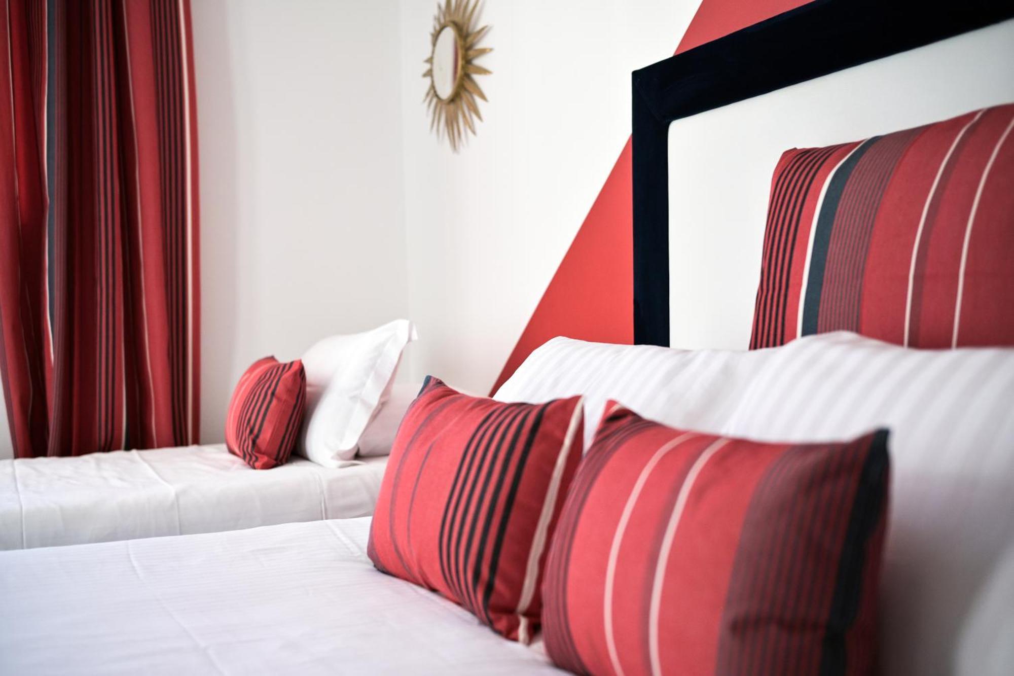 Hotel Espadon Bleu Le Lavandou Dış mekan fotoğraf