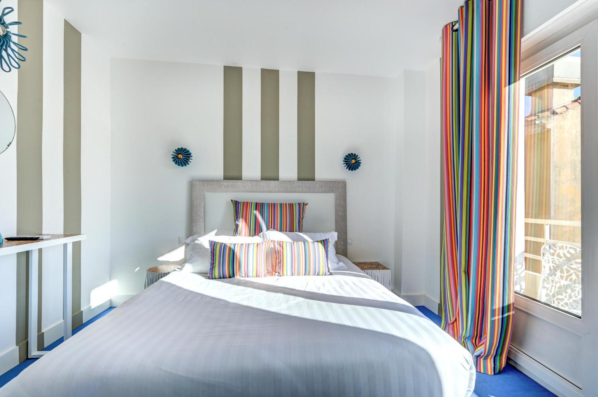 Hotel Espadon Bleu Le Lavandou Dış mekan fotoğraf